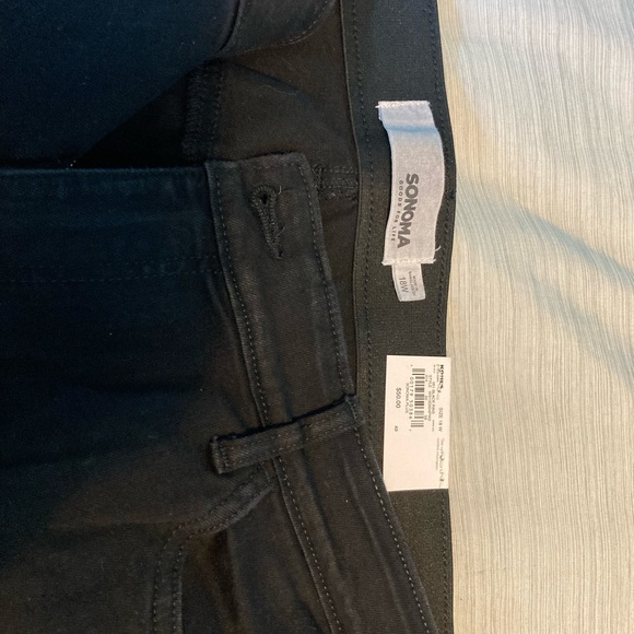 New Black Jegging with tags - Picture 3 of 3